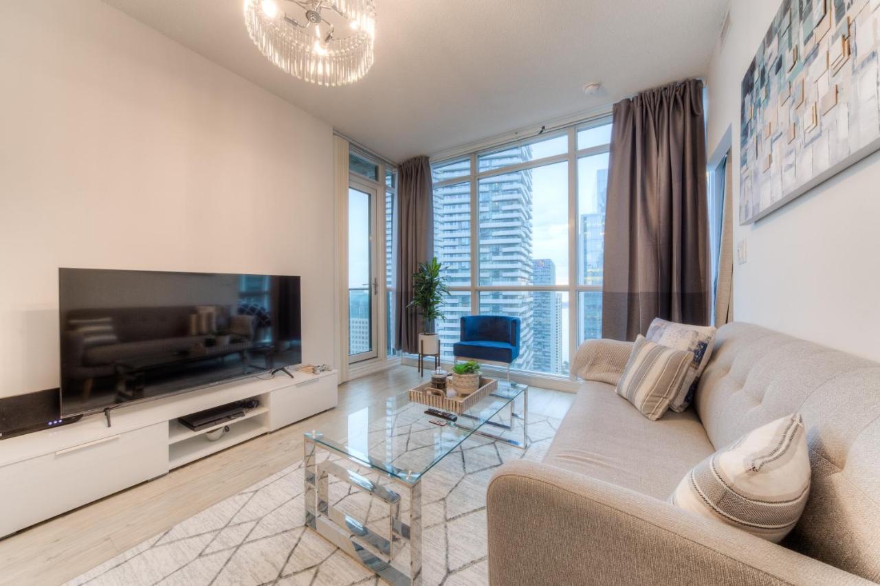 Stylish Newly Furnished Condo With Beautiful Lake View Toronto Exteriör bild